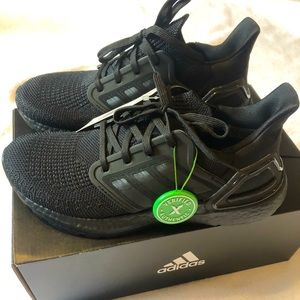 Women’s all black Adidas Ultraboost 20